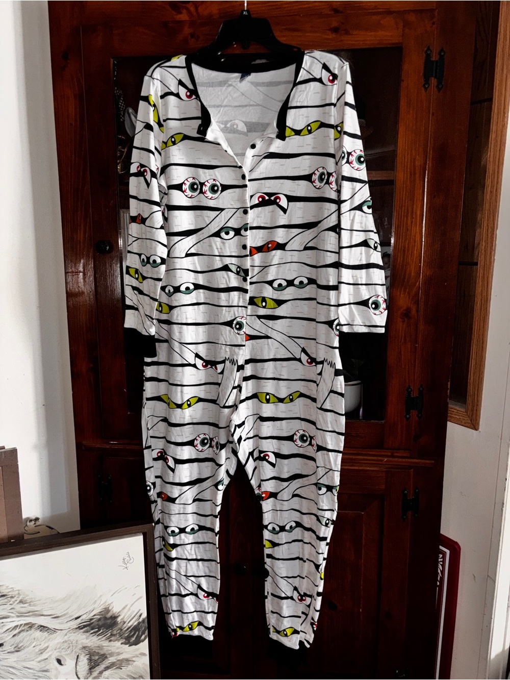 Old Navy XL White Black Striped Eye-Print One-Piece Pajama